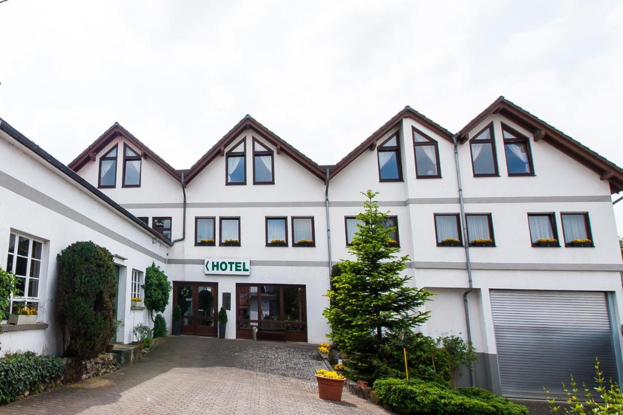 Hotel Janssen Bodenheim Exterior photo